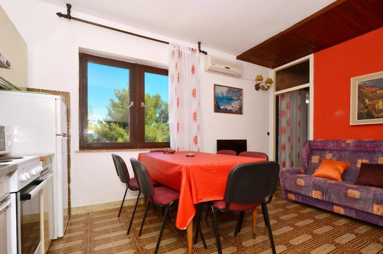 Apartment Arbanija 8651D Trogir